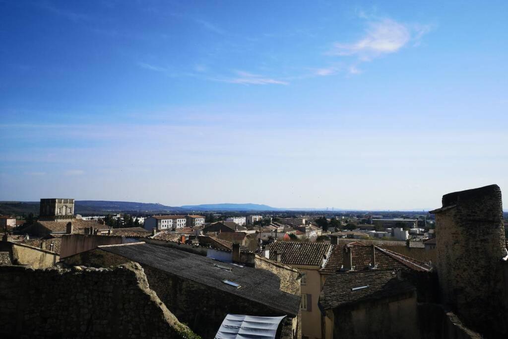 Maison De Village Meublee Avec Terrasse Donzere Екстер'єр фото